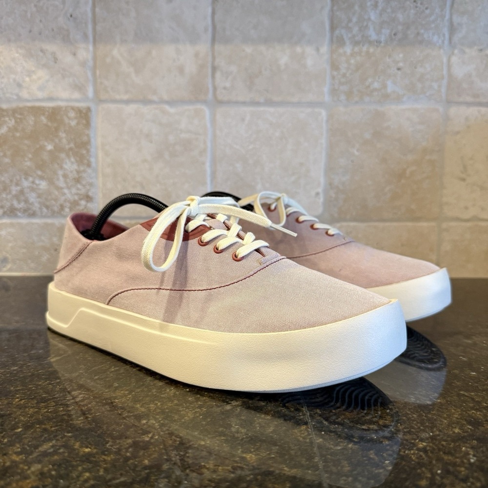 OluKai Tradewind Sneakers‎ Men's 10.5 Red Lava